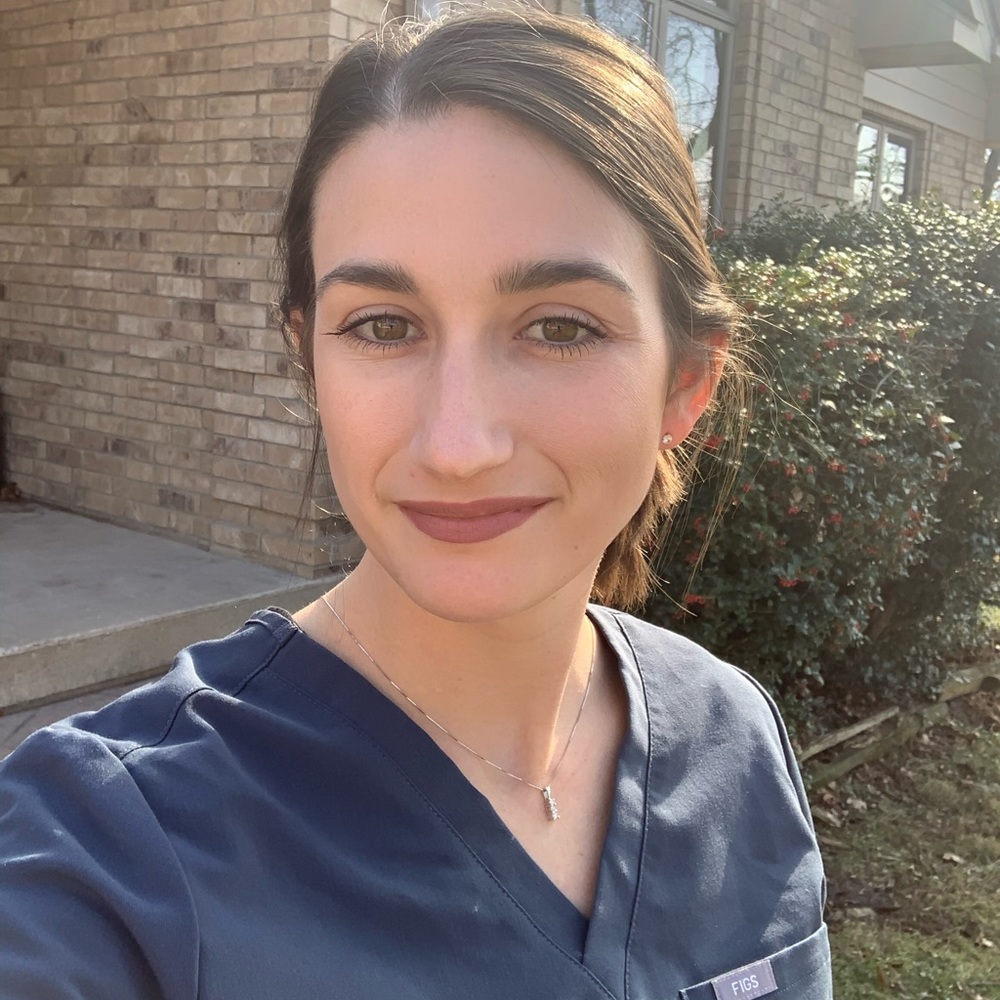 Meet your Posher, Andrea